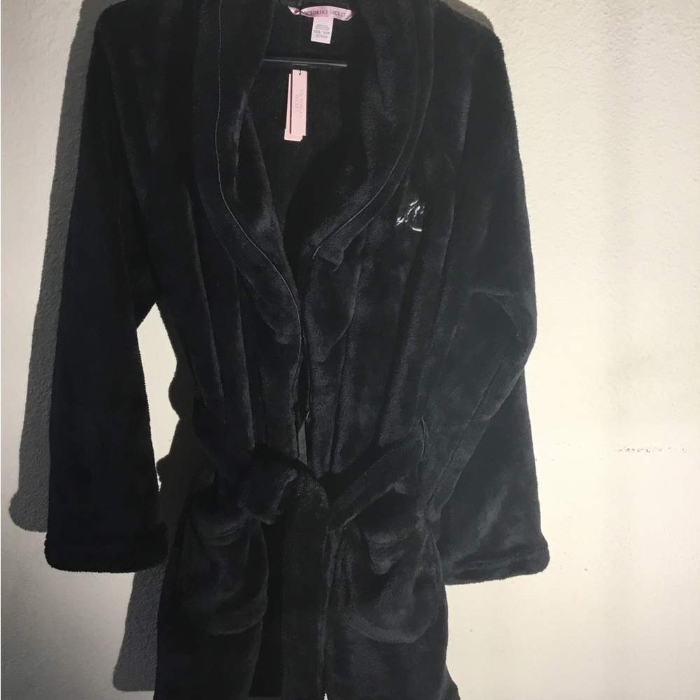 NWT Victoria secret soft plus robe embroidered